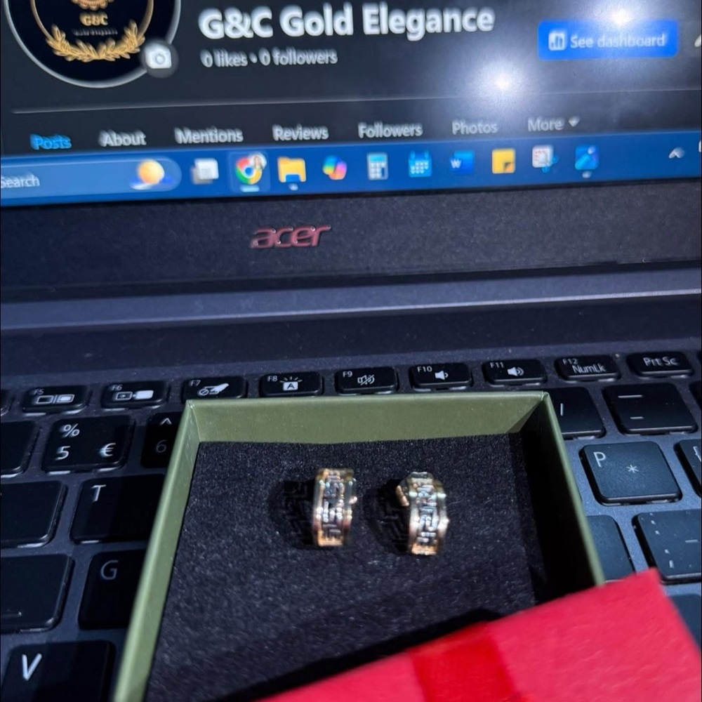 G&C Gold Elegance Rings - Picture 5 of 7